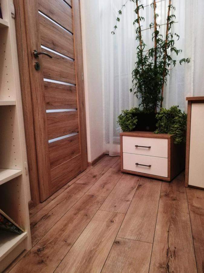 Galeria Stastie Apartment Senec Luaran gambar