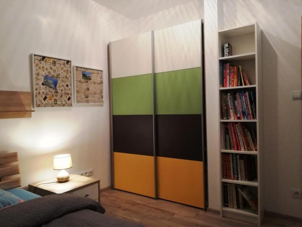 Galeria Stastie Apartment Senec Luaran gambar
